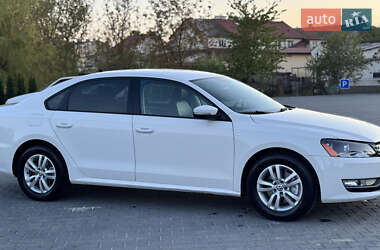 Седан Volkswagen Passat 2014 в 