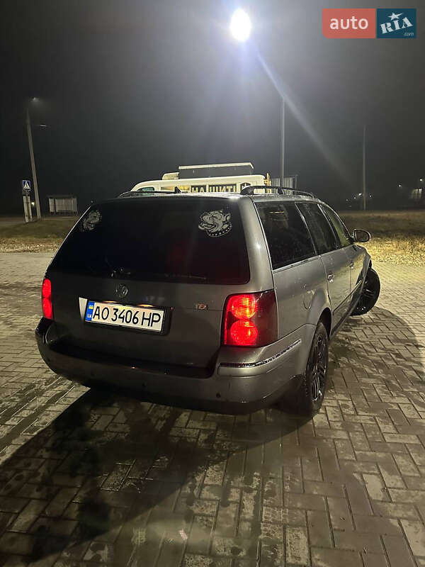 Универсал Volkswagen Passat 2005 в Тячеве