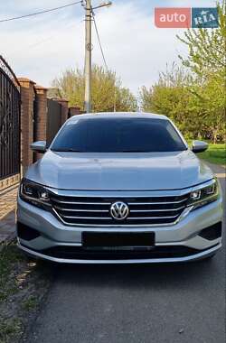 Седан Volkswagen Passat 2020 в Борисполе