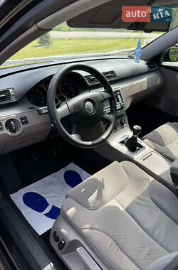 Універсал Volkswagen Passat 2008 в 