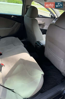 Універсал Volkswagen Passat 2008 в 