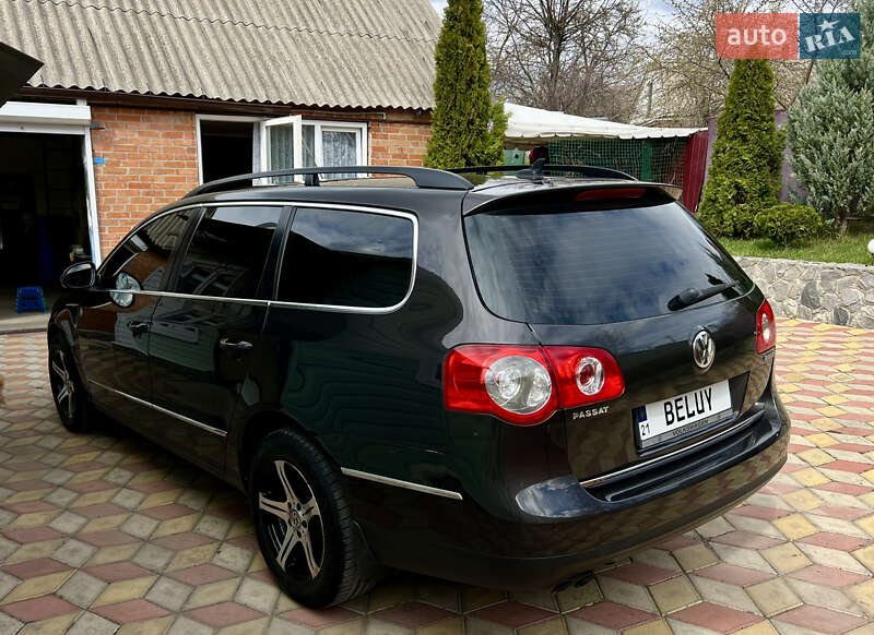 Універсал Volkswagen Passat 2010 в Валках