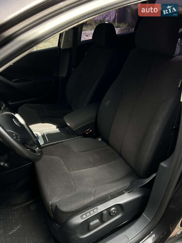 Універсал Volkswagen Passat 2010 в Валках