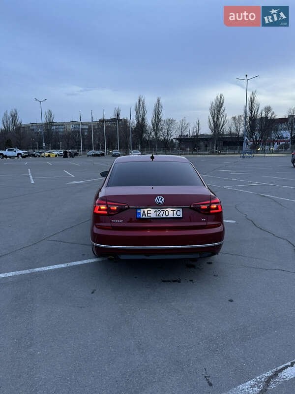 Седан Volkswagen Passat 2016 в Днепре фото 16 Седан Volkswagen Passat 2016 в Днепре