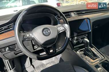 Універсал Volkswagen Passat 2018 в 