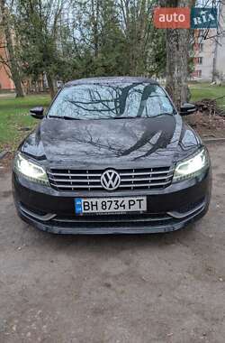 Седан Volkswagen Passat 2012 в Одесі