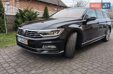 Універсал Volkswagen Passat 2017 в 