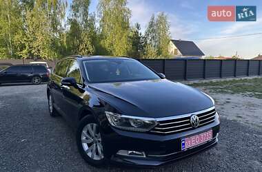 Универсал Volkswagen Passat 2019 в 