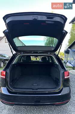 Универсал Volkswagen Passat 2019 в 