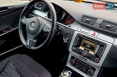 Универсал Volkswagen Passat 2009 в 