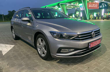 Універсал Volkswagen Passat 2020 в 