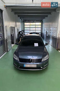 Универсал Volkswagen Passat 2013 в 