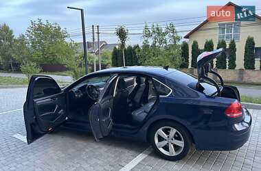 Седан Volkswagen Passat 2013 в 