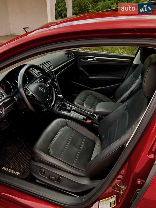 Седан Volkswagen Passat 2016 в Подольске