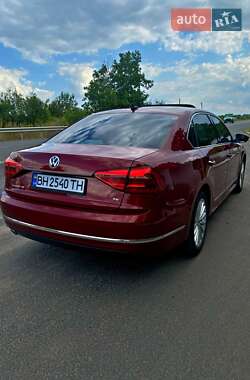 Седан Volkswagen Passat 2016 в 