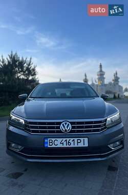 Седан Volkswagen Passat 2017 в Львове