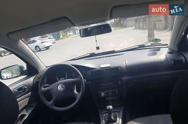 Универсал Volkswagen Passat 2001 в 