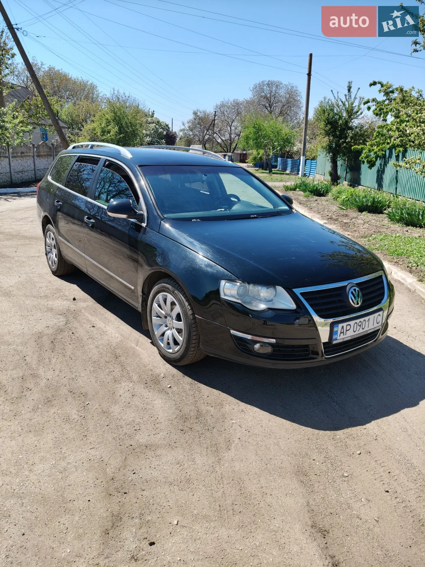 2010 Volkswagen Passat - фото 1