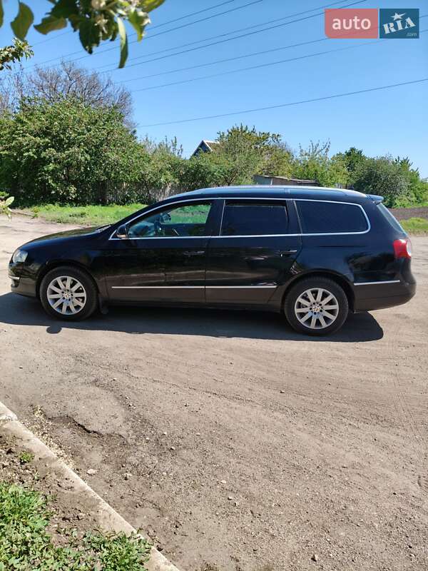 Универсал Volkswagen Passat 2010 в Вольнянске