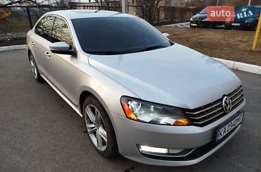 Седан Volkswagen Passat 2014 в Харькове