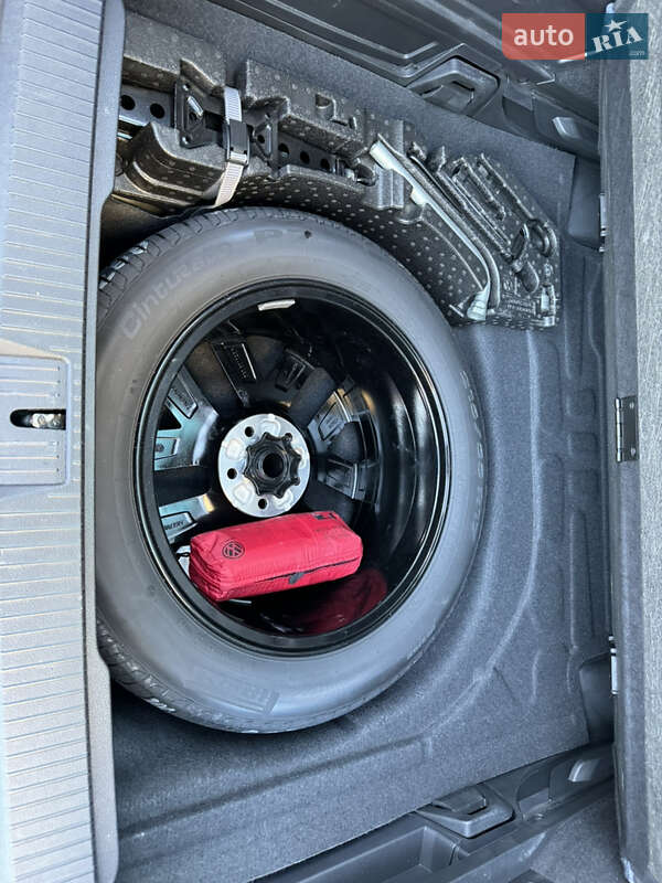 Универсал Volkswagen Passat 2018 в Тернополе