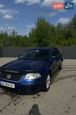 Седан Volkswagen Passat 2003 в 