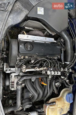 Седан Volkswagen Passat 2003 в 