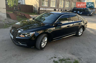 Седан Volkswagen Passat 2016 в 