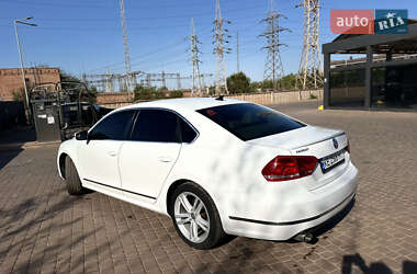 Седан Volkswagen Passat 2013 в 