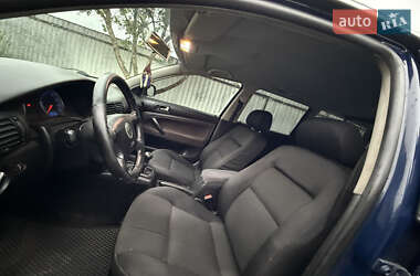 Універсал Volkswagen Passat 2001 в 