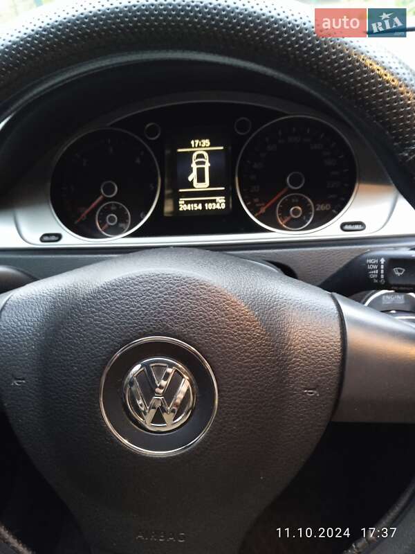 Универсал Volkswagen Passat 2014 в Веселинове