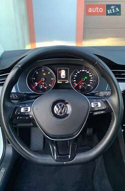 Универсал Volkswagen Passat 2016 в 