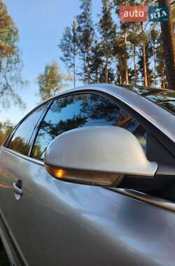 Седан Volkswagen Passat 2001 в 