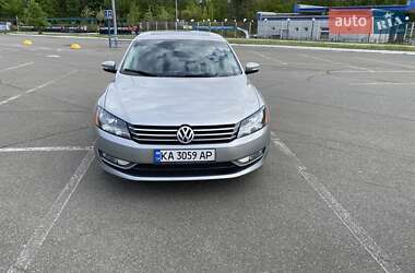 Седан Volkswagen Passat 2012 в 