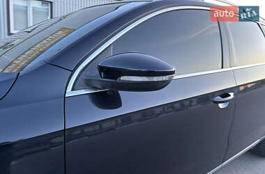Универсал Volkswagen Passat 2012 в 
