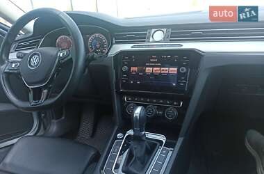 Универсал Volkswagen Passat 2017 в 
