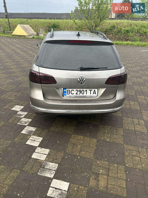 Универсал Volkswagen Passat 2013 в Самборе