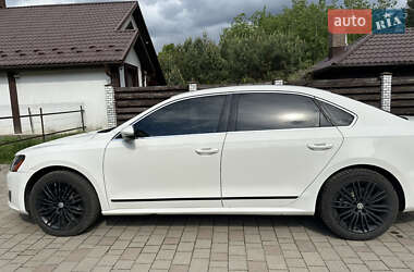 Седан Volkswagen Passat 2012 в 