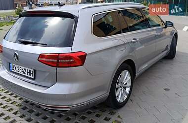 Универсал Volkswagen Passat 2018 в Хмельницком