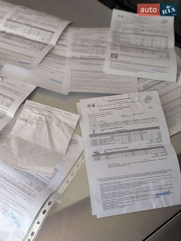 Універсал Volkswagen Passat 2012 в Ужгороді