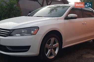 Седан Volkswagen Passat 2012 в Сквирі