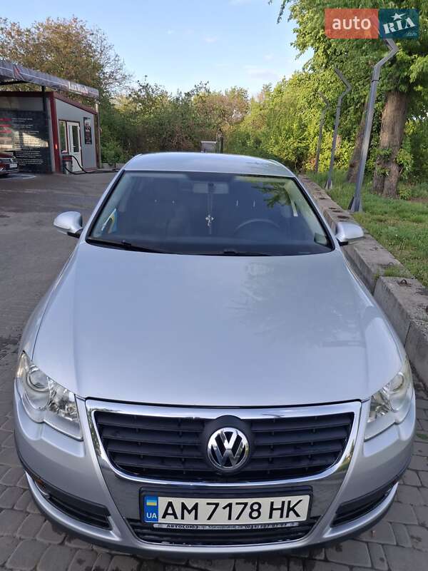 Седан Volkswagen Passat 2007 в Коростене фото 3 Седан Volkswagen Passat 2007 в Коростене