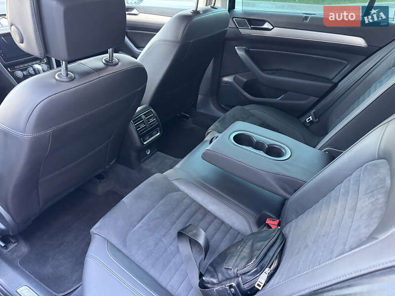 Універсал Volkswagen Passat 2019 в Вінниці