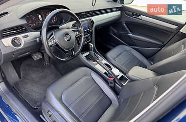 Седан Volkswagen Passat 2020 в 