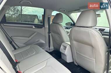 Седан Volkswagen Passat 2016 в 