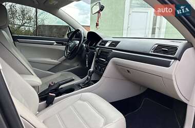 Седан Volkswagen Passat 2016 в 