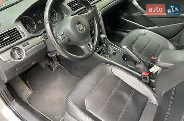 Седан Volkswagen Passat 2014 в 