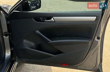 Седан Volkswagen Passat 2015 в 