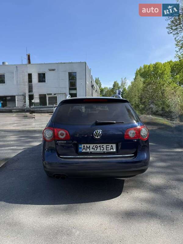 Универсал Volkswagen Passat 2008 в Житомире