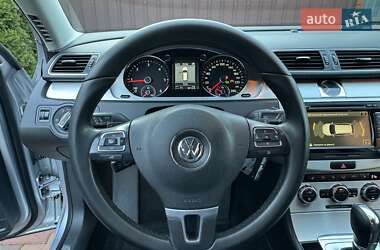 Універсал Volkswagen Passat 2012 в 